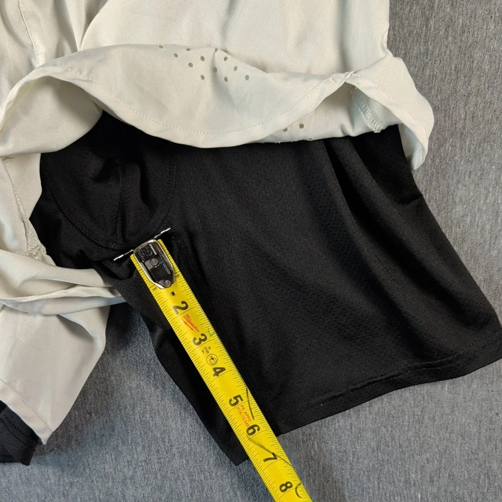 Gesean Running Shorts Sz Large White Blk Built In Compression Back Zipper Pocket